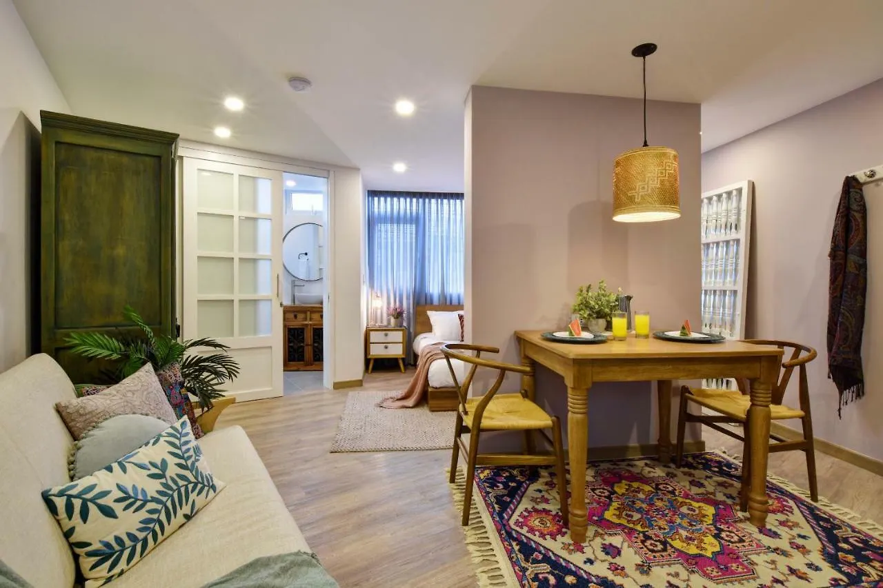 Konrad Suites By Lifeafar Bogotá 0*,