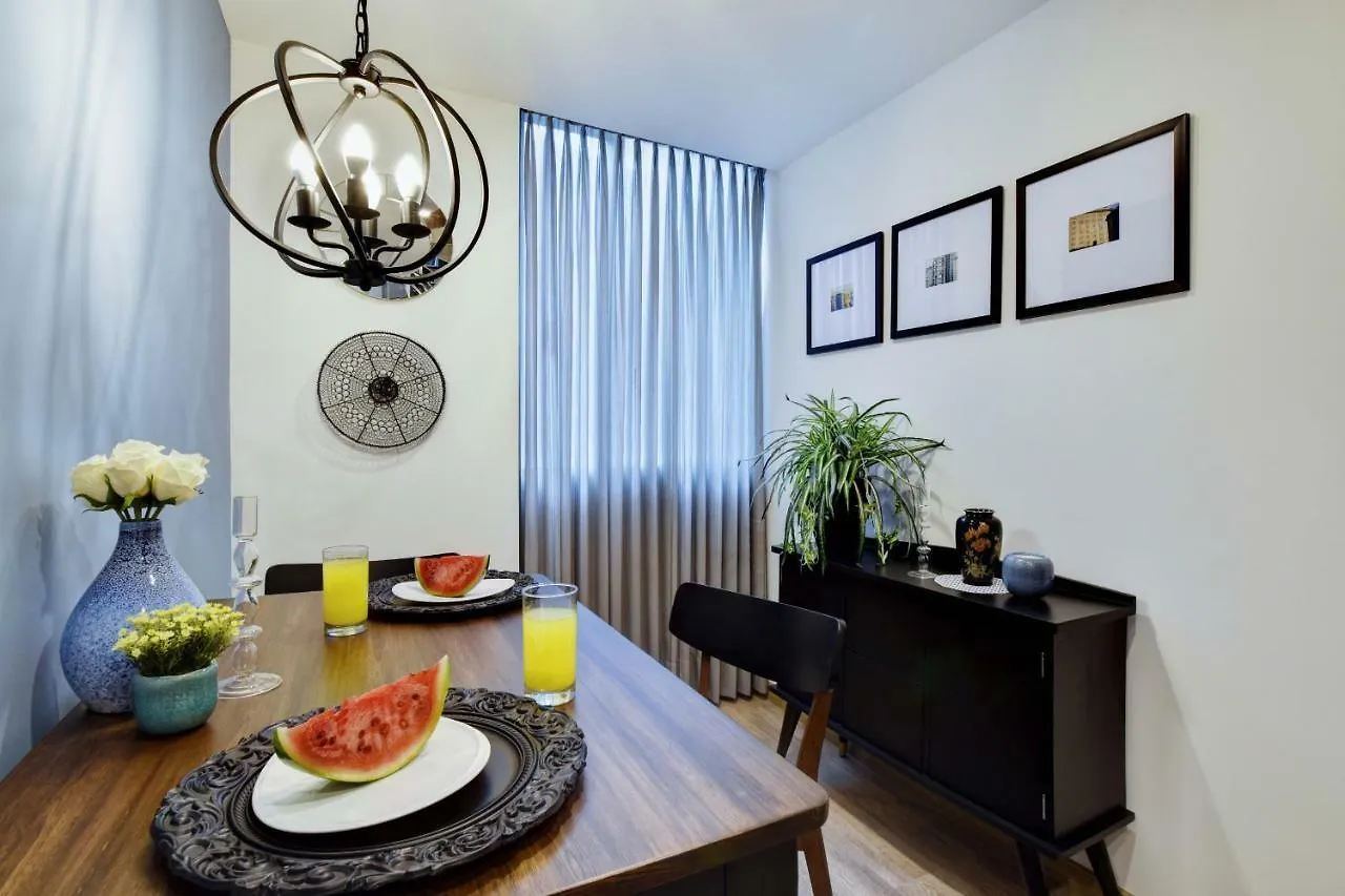 Konrad Suites By Lifeafar Bogotá 0*,
